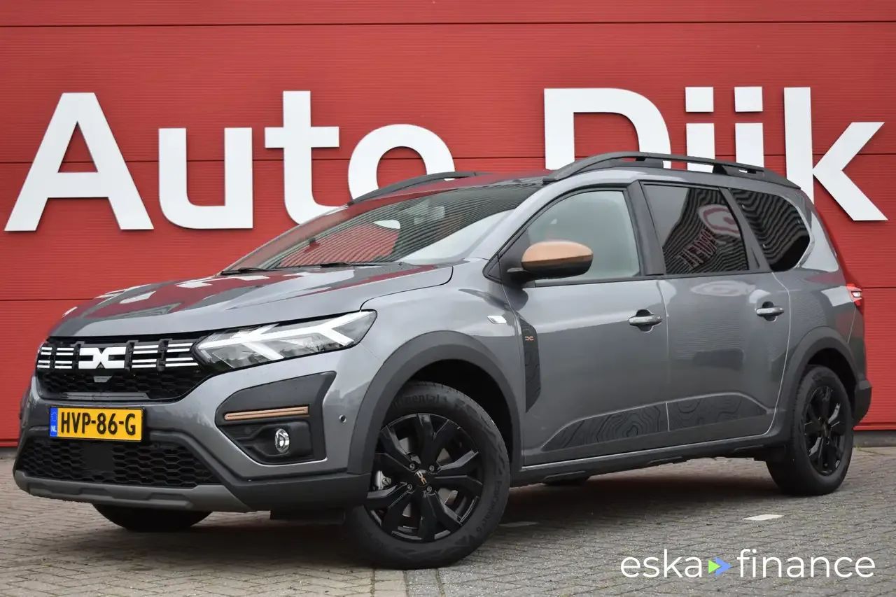 Lízing Hatchback Dacia Jogger 2024