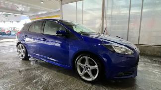 Lízing Sedan Ford Focus 2014