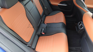 Lízing Sedan MERCEDES C TRIEDA 2021