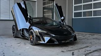 Coupé McLaren Artura 2024