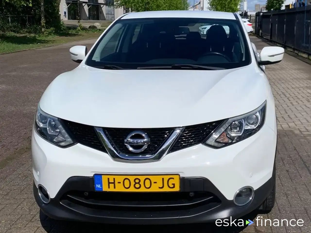 Transport pasażerów Nissan Qashqai 2015