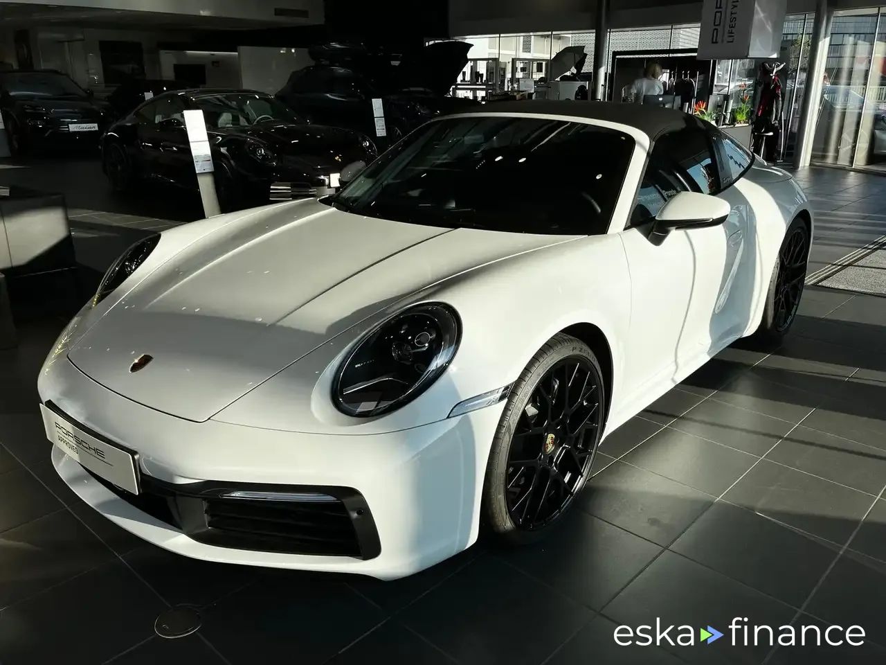 Leasing Convertible Porsche 911 2024