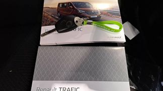 Finansowanie Van Renault TRAFIC 2.0 DCI 2021