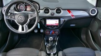 Lízing Hatchback Opel Adam 2015