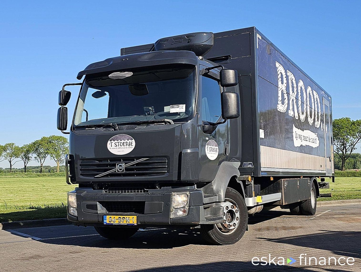 Lízing Špeciálne nákladné vozidlo Volvo FL 240.12 2012