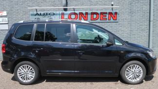 Lízing Hatchback Volkswagen Touran 2014
