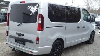Lízing Hatchback Opel Vivaro 2018