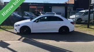 Lízing Sedan MERCEDES A 220 2020