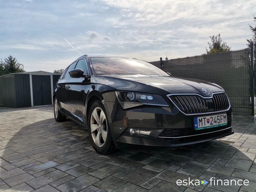 Leasing Wagon Skoda SUPERB COMBI 2018