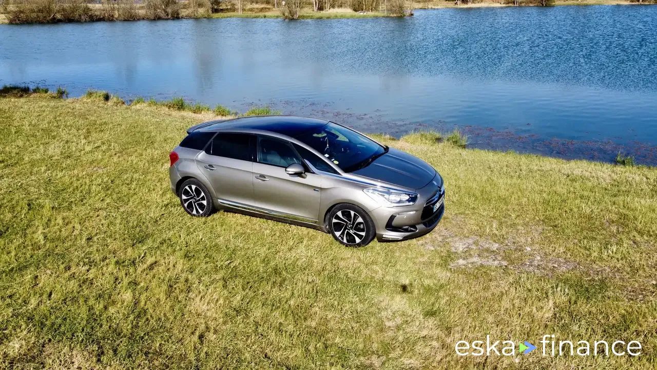 Leasing Sedan Citroën DS5 2011