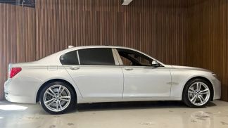 Lízing Sedan BMW 760 2010