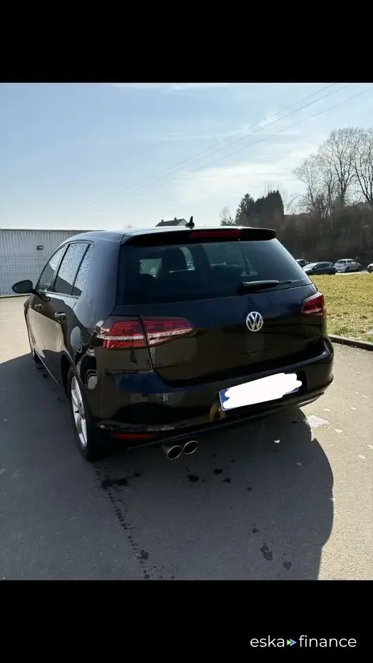 Lízing Sedan Volkswagen Golf 2016