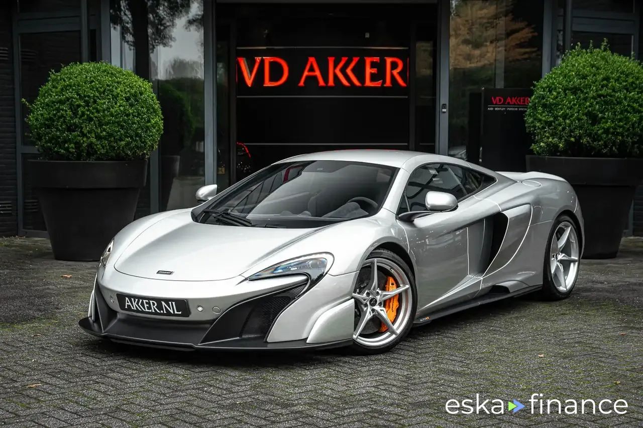 Leasing Coupe McLaren 675LT 2016