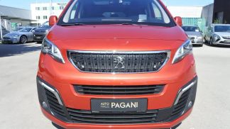 Lízing Hatchback Peugeot Traveller 2018