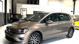 Financování Hatchback Volkswagen Golf Sportsvan 2016