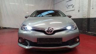 Leasing Sedan Toyota Auris 2017