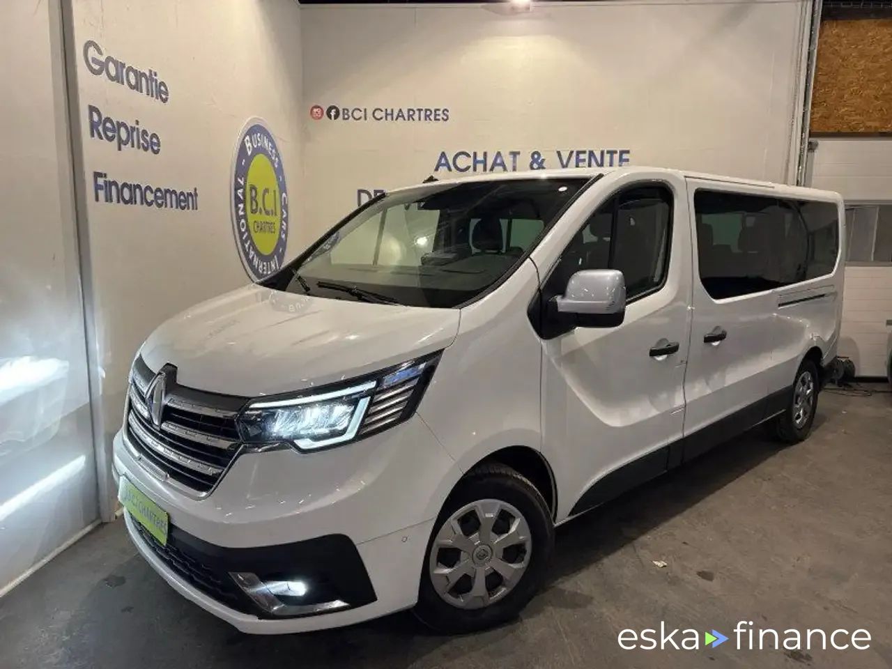 Lízing Van Renault Trafic 2022