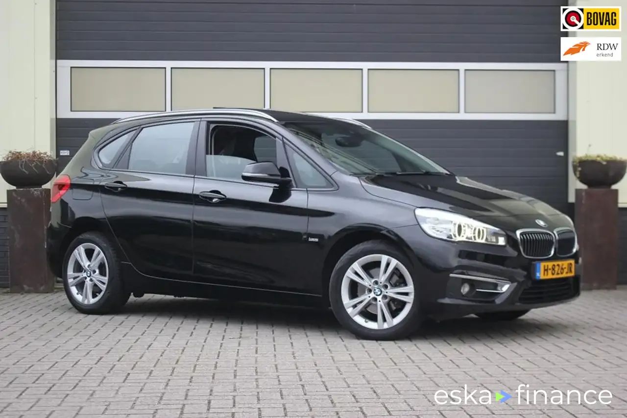 Leasing Passenger transport BMW 218 2016