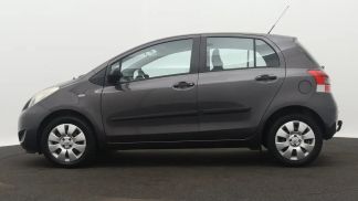 Leasing Hatchback Toyota Yaris 2010