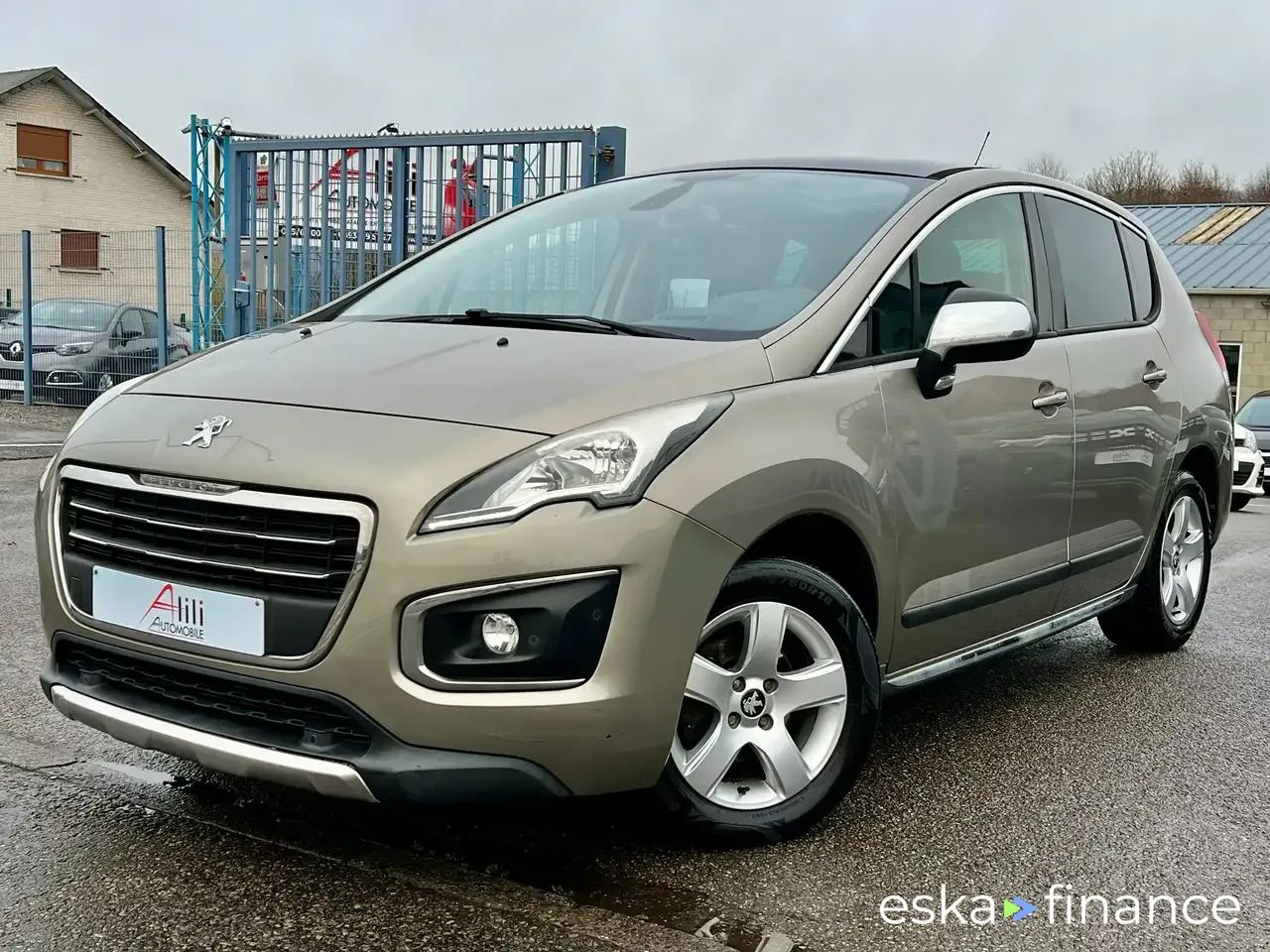 Finansowanie SUV Peugeot 3008 2014