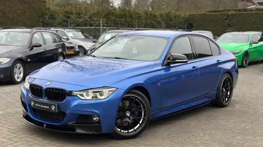 BMW 318 2018