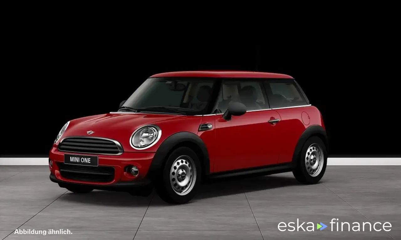 Lízing Hatchback MINI ONE 2013