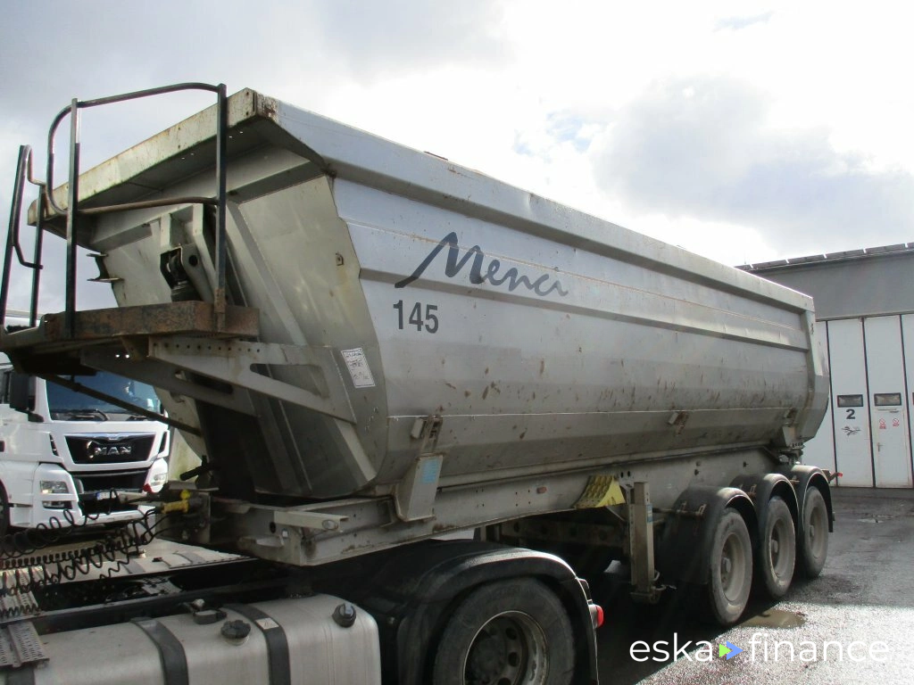 Leasing Semi-trailer Menci SA703R 2011