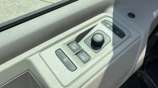 Lízing Hatchback Volkswagen T7 Multivan 2023