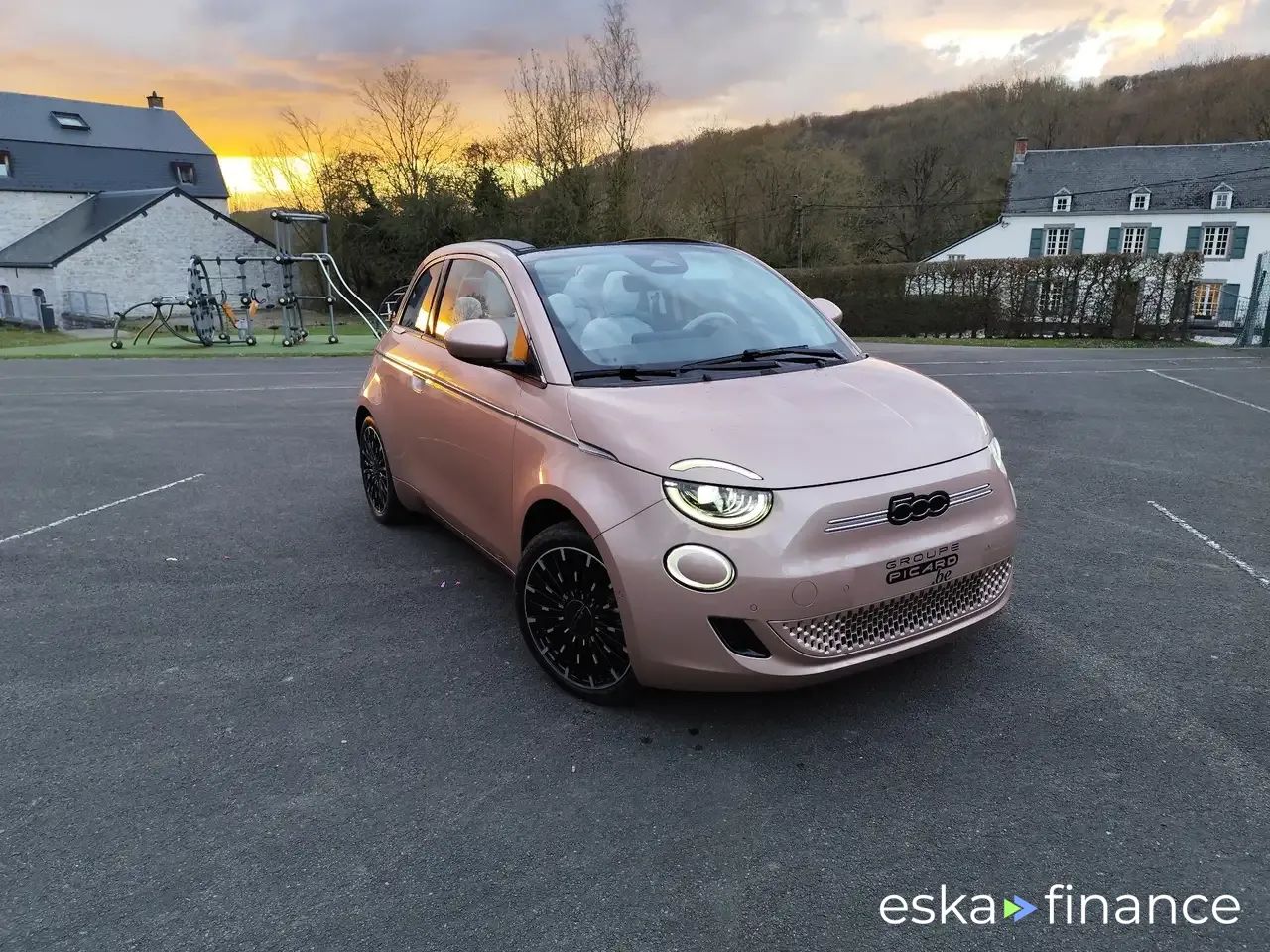Lízing Kabriolet Fiat 500e 2023