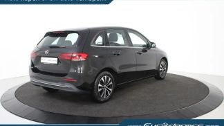 Lízing Hatchback MERCEDES B 180 2019