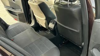 Lízing Sedan MERCEDES E 220 2011