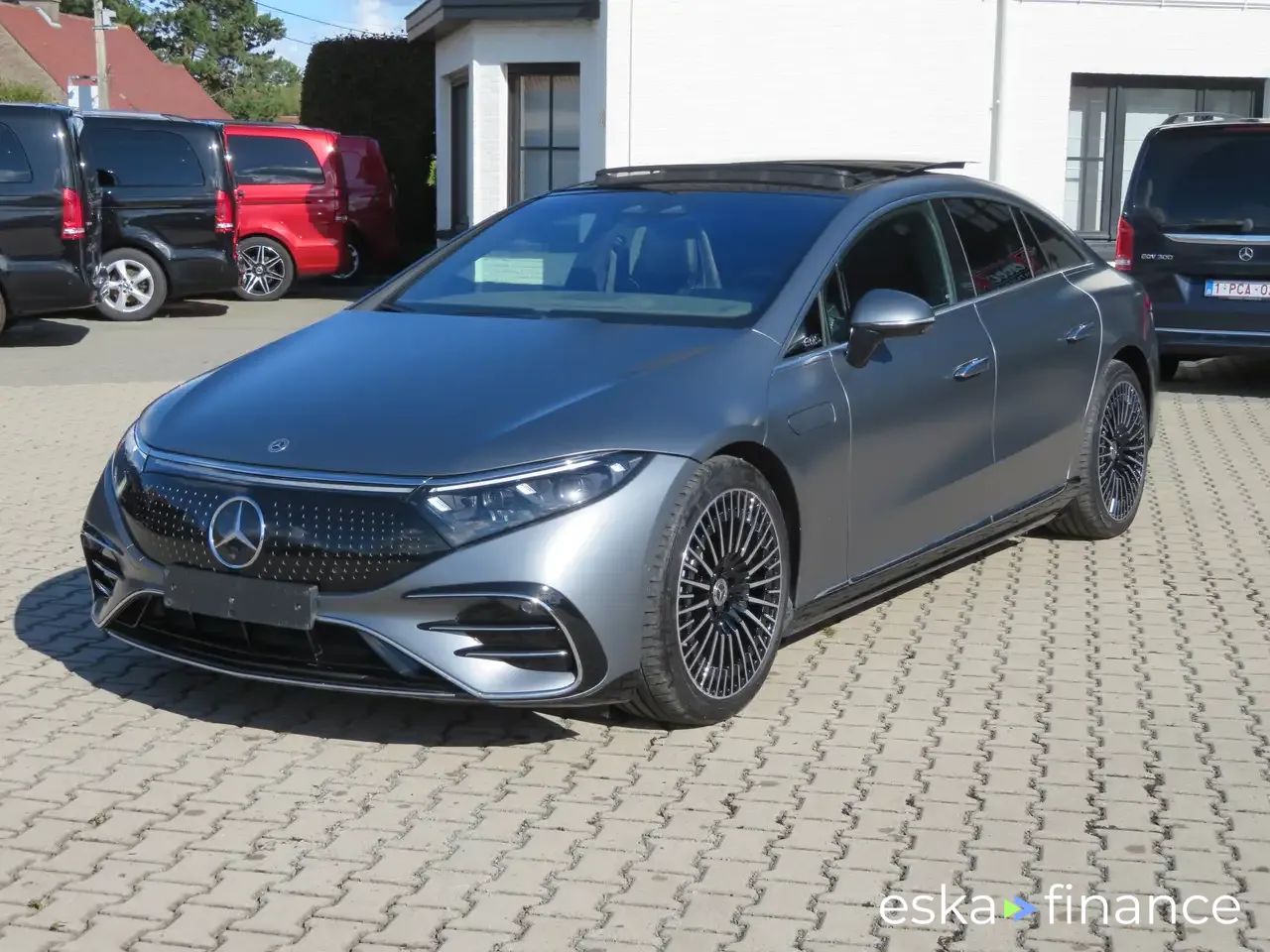 Lízing Sedan MERCEDES EQS 2022