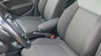 Lízing Hatchback Volkswagen Polo 2014