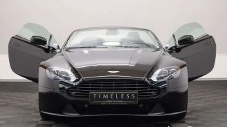 Finansowanie Zamienny Aston Martin V8 2014