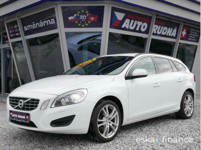 Finansowanie Wóz Volvo V60 2010