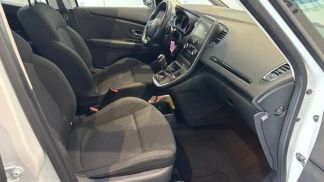 Lízing Hatchback Renault Scenic 2018
