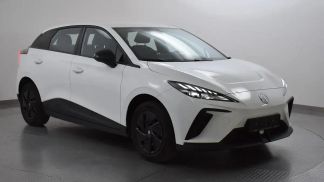 Lízing Sedan MG MG4 2023
