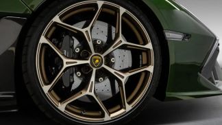 Leasing Coupe Lamborghini REVUELTO 2025