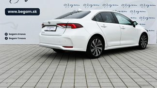 Lízing Kupé Toyota COROLLA SEDAN 2023