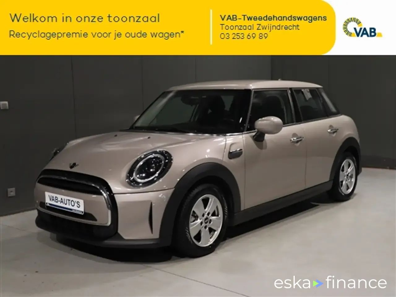 Leasing Hayon MINI ONE 2022