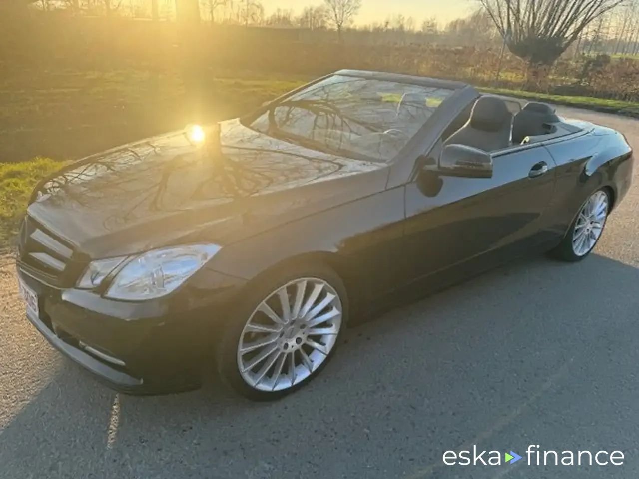 Finansowanie Zamienny MERCEDES E 200 2013