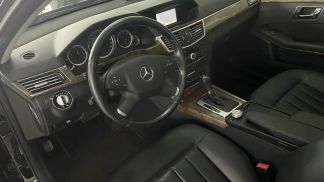 Lízing Sedan MERCEDES E 220 2010