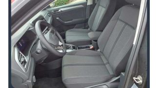 Financování Sedan Volkswagen T-Roc 2025