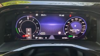 Lízing Hatchback Volkswagen T7 Multivan 2023