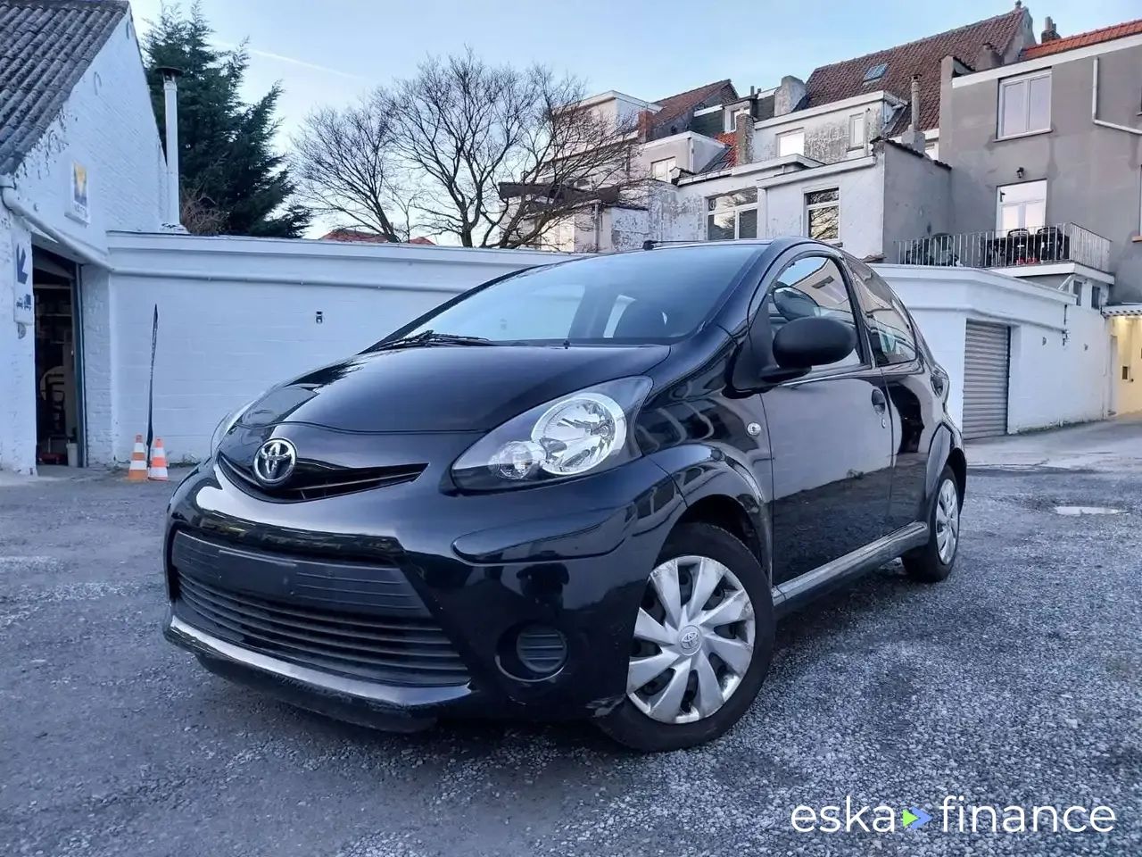 Financování Sedan Toyota AYGO 2014