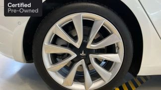 Lízing Sedan Tesla Model 3 2019