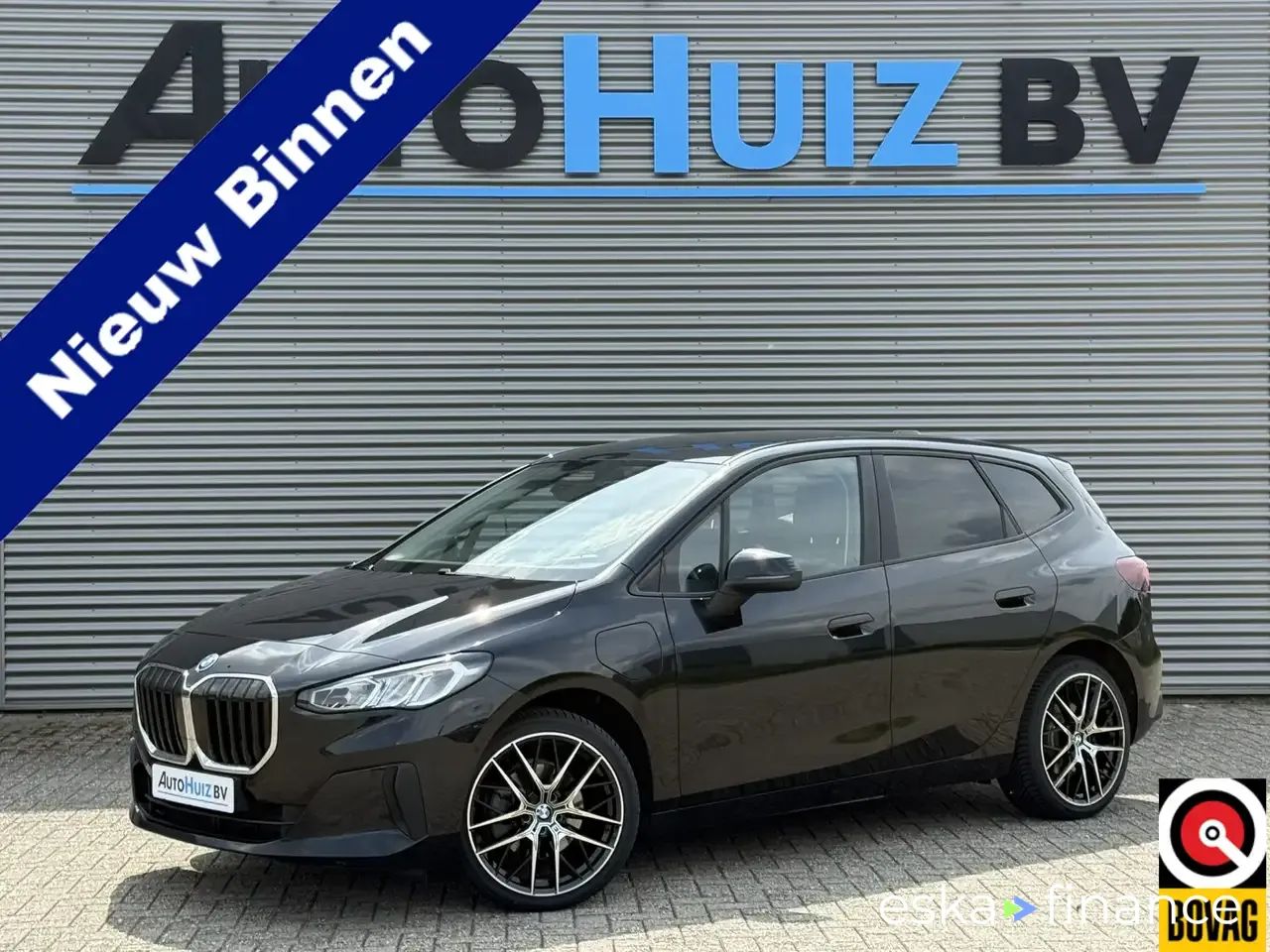 Leasing Hatchback BMW 225 2023