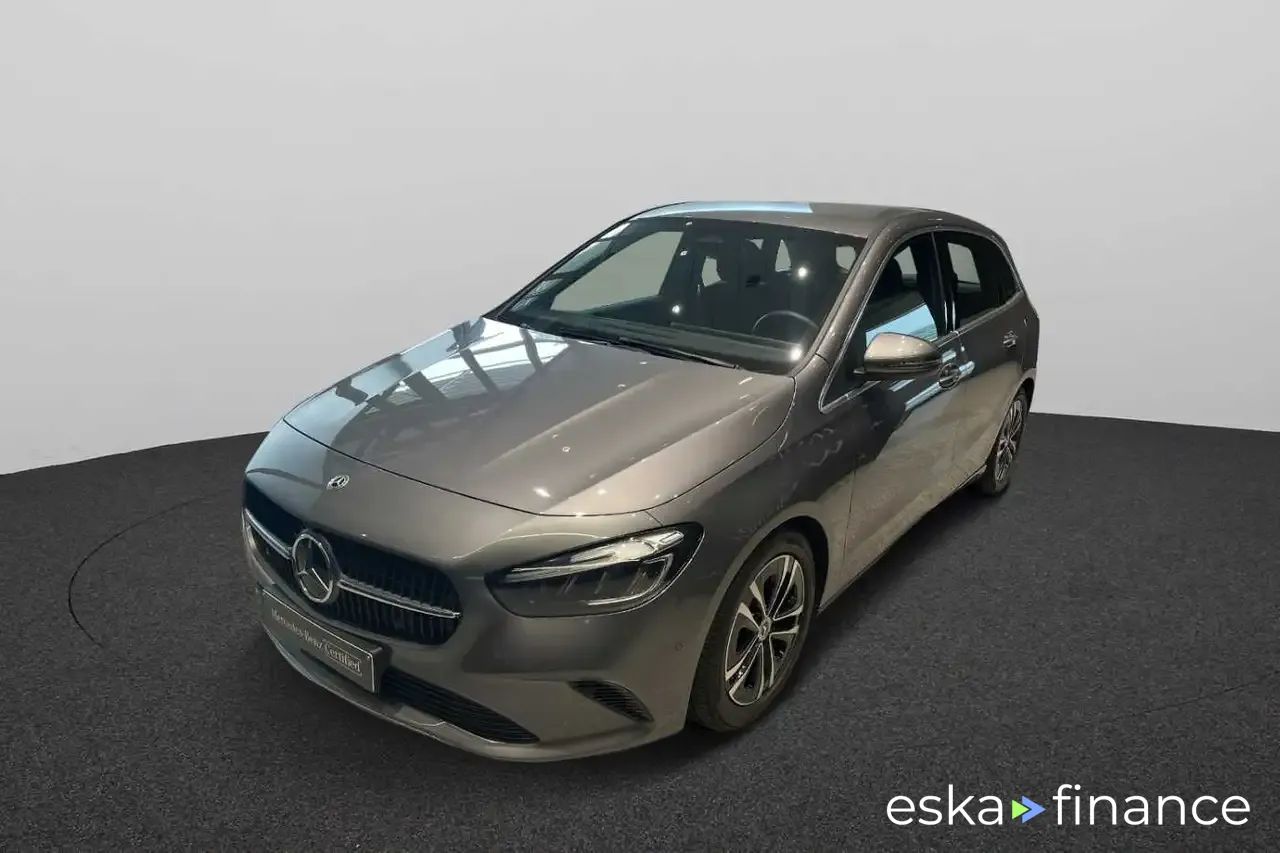 Finansowanie Wóz MERCEDES B 180 2023