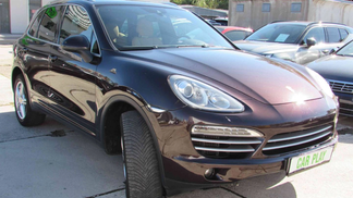 SUV Porsche Cayenne 2014