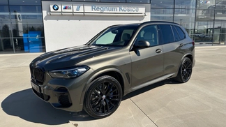 Lízing SUV BMW X5 2023